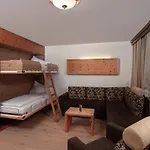 Kohlmais - Direkt An Der Kohlmaisbahn Hotel Saalbach-Hinterglemm
