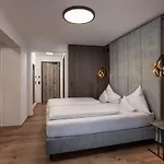 Kohlmais - Direkt An Der Kohlmaisbahn Hotel 4*
