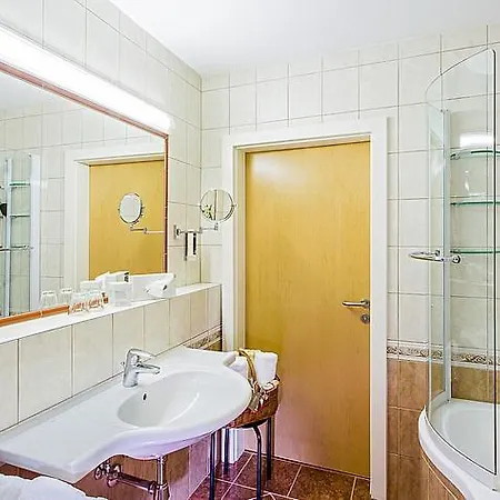 Kohlmais - Direkt An Der Kohlmaisbahn Hotel 4*